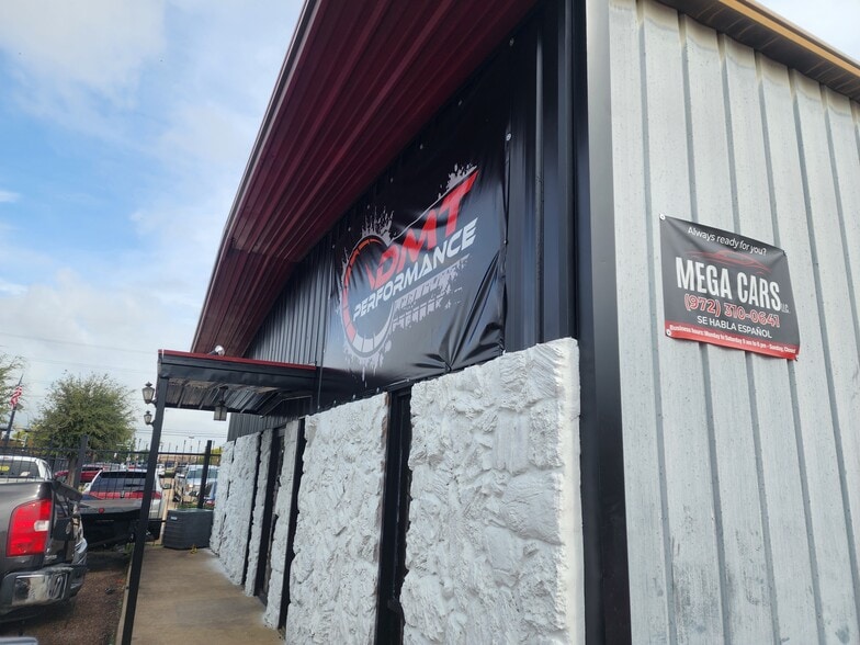5230 Gordon Smith Dr, Rowlett, TX for lease - Primary Photo - Image 1 of 7