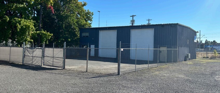 4855 SE 18th Ave, Portland, OR for sale - Building Photo - Image 1 of 1
