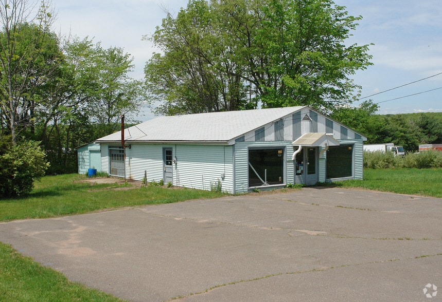 406 Somers Rd, Ellington, CT for sale - Building Photo - Image 2 of 14