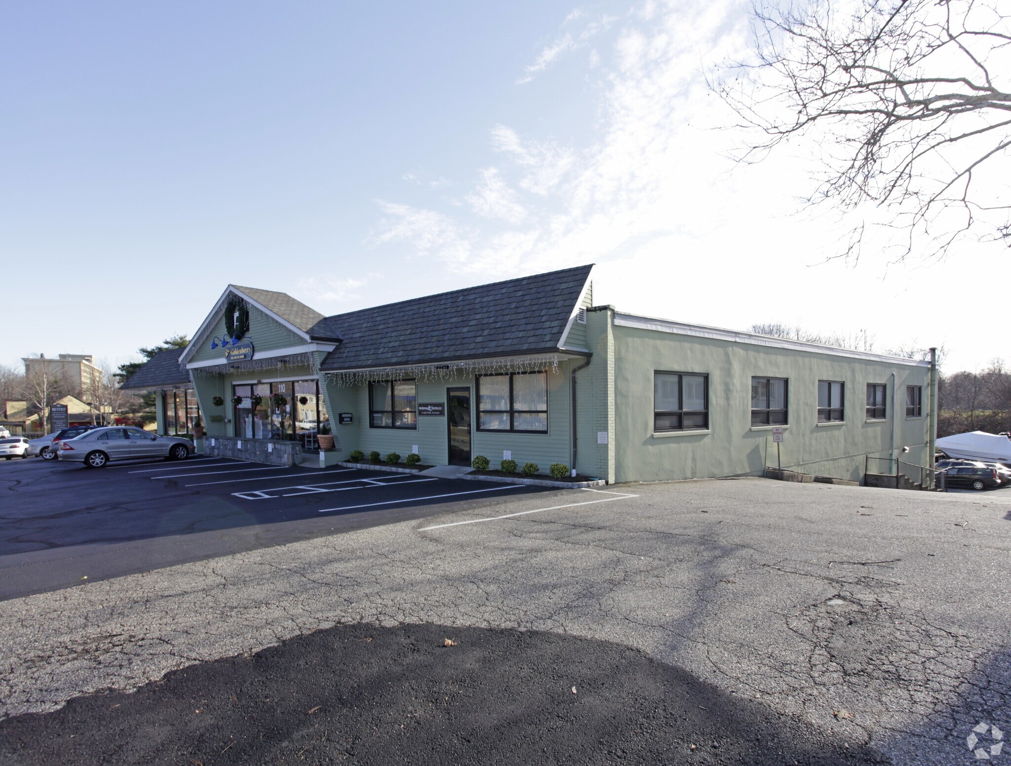 110 Boston Post Rd, Darien, CT for sale Primary Photo- Image 1 of 1