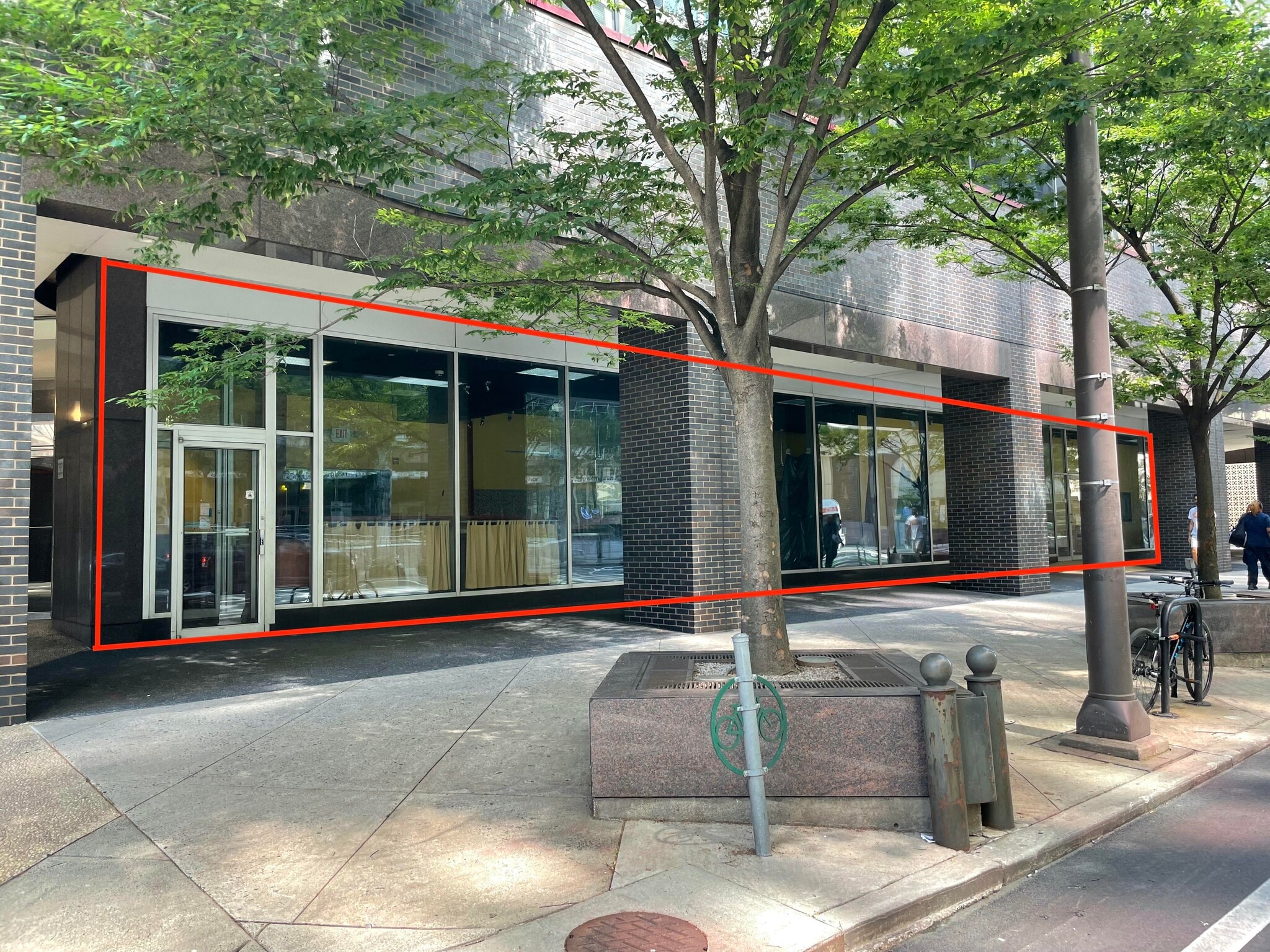 1880 John F Kennedy Blvd, Philadelphia, PA for lease Building Photo- Image 1 of 15