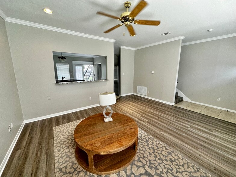 1902 S 8th St, Waco, TX for sale - Building Photo - Image 3 of 13