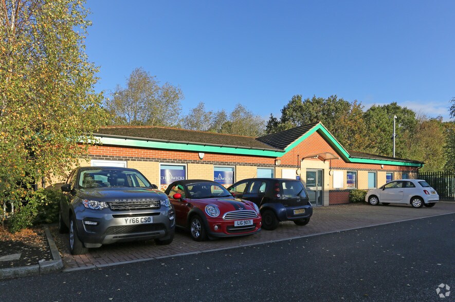 Shireoaks Triangle, Shireoaks for sale - Primary Photo - Image 1 of 1