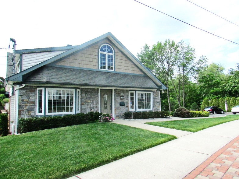 94 Main St, Sparta, NJ for sale - Primary Photo - Image 1 of 1