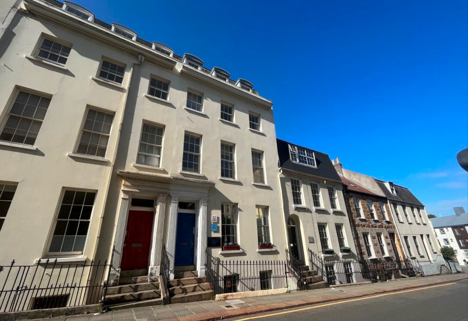 25 Pier Rd, Jersey for sale Primary Photo- Image 1 of 1