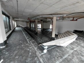 Gas Ferry Rd, Bristol for lease Interior Photo- Image 2 of 5