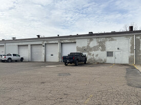 1355 E Archwood - Lease - Warehouse