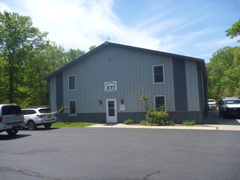 82 Tuckahoe Rd, Dorothy, NJ for sale - Building Photo - Image 1 of 1