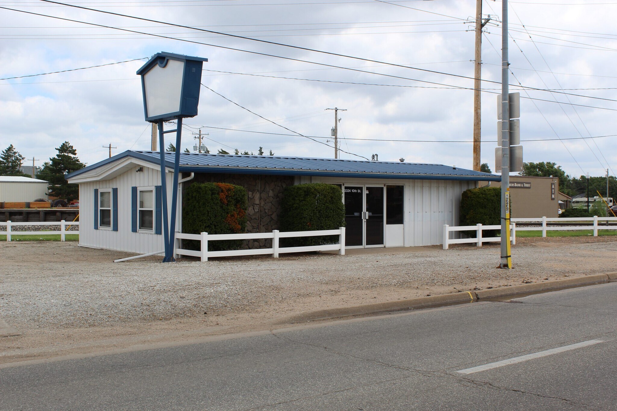 3324 10th St, Great Bend, KS for sale Primary Photo- Image 1 of 1