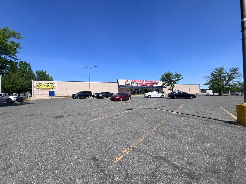 7101 Roosevelt Blvd, Philadelphia, PA for sale - Building Photo - Image 1 of 1