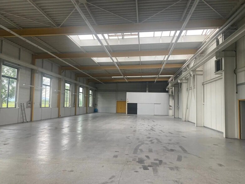 1 Rue Des Artisans, Volgelsheim for lease - Interior Photo - Image 2 of 6