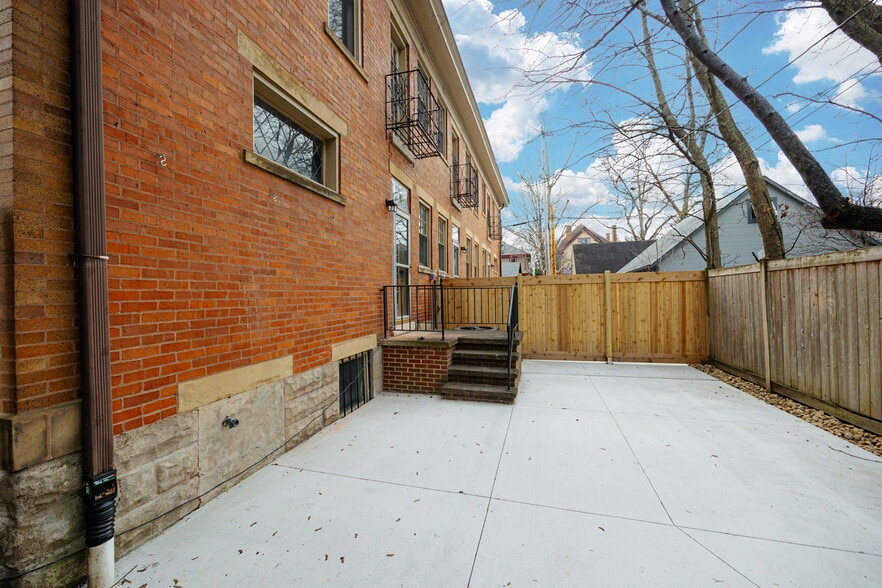 1371 Michigan Ave, Columbus, OH 43201 Multifamily for Sale