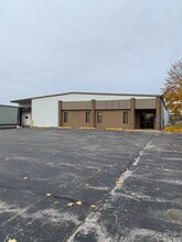3146 Market St, Green Bay, WI for lease Interior Photo- Image 1 of 20