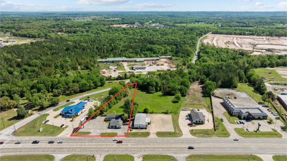 2410 S Main St, Lindale, TX for sale - Building Photo - Image 2 of 31