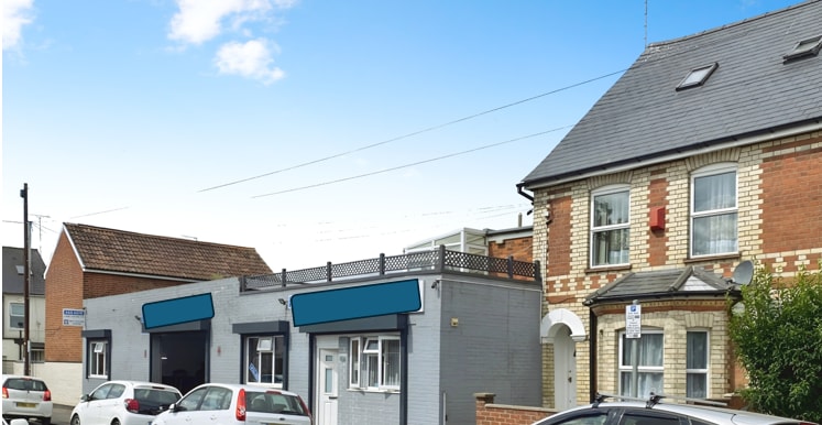 7-13 Alma St, Reading for sale - Building Photo - Image 3 of 16