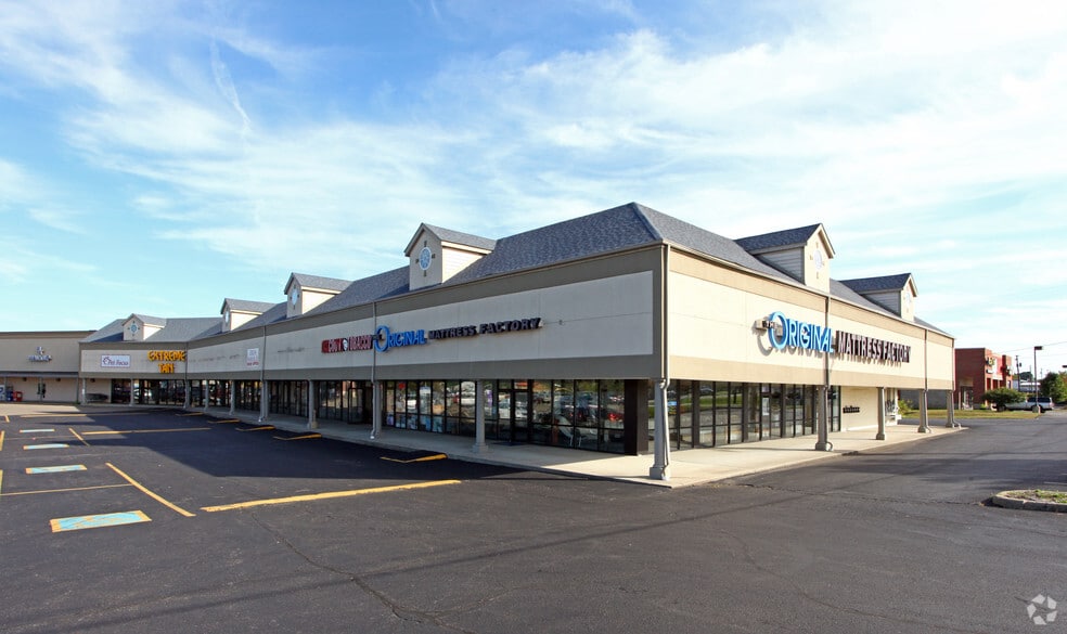 920-1004 Hebron Rd, Heath, OH for sale - Primary Photo - Image 1 of 1