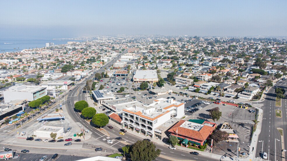 1650 S Pacific Coast Hwy, Redondo Beach, CA for lease - Aerial - Image 3 of 3