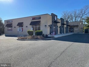 571 Cross Keys Rd, Sicklerville, NJ for lease Building Photo- Image 2 of 5