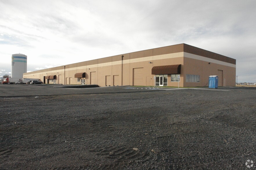 5803 Patton Blvd, Moses Lake, WA for lease - Building Photo - Image 3 of 3