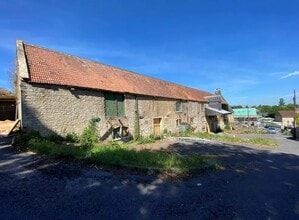 Westbury Leigh, Westbury for lease Interior Photo- Image 1 of 6