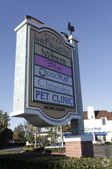 13011-13051 Newport Ave, Tustin, CA for lease - Building Photo - Image 3 of 6