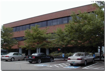 300 Interstate Corporate Cent, Williston, VT for lease - Primary Photo - Image 1 of 1