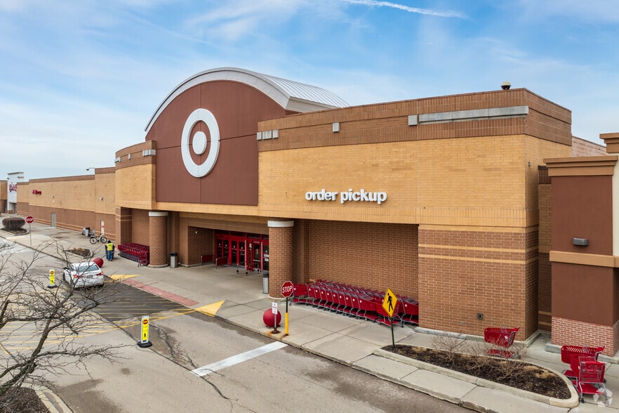 679 E Dundee Rd, Palatine, IL for sale - Primary Photo - Image 1 of 1