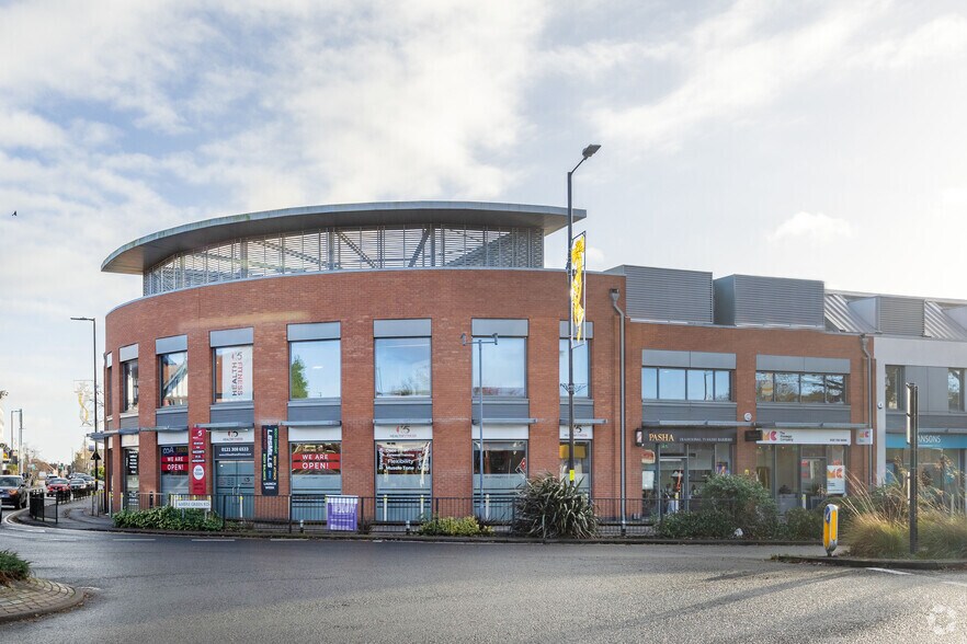 Mulberry Walk, Sutton Coldfield for lease - Building Photo - Image 2 of 9