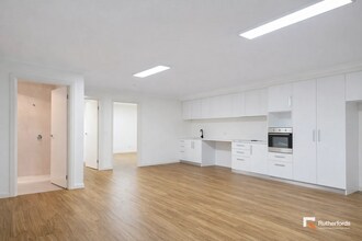 65 Wright St, Sunshine for lease Interior Photo- Image 2 of 5