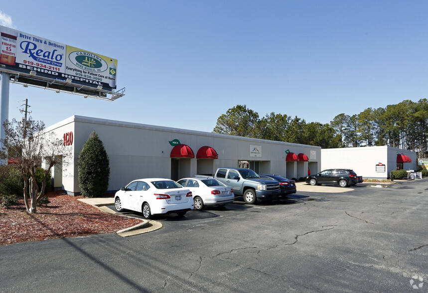 1420 S Pollock St, Selma, NC for lease - Primary Photo - Image 1 of 4