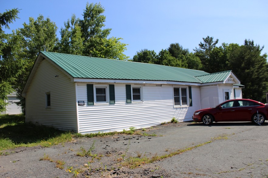 2978-2974 NY Highway 2, Cropseyville, NY for sale - Primary Photo - Image 1 of 1