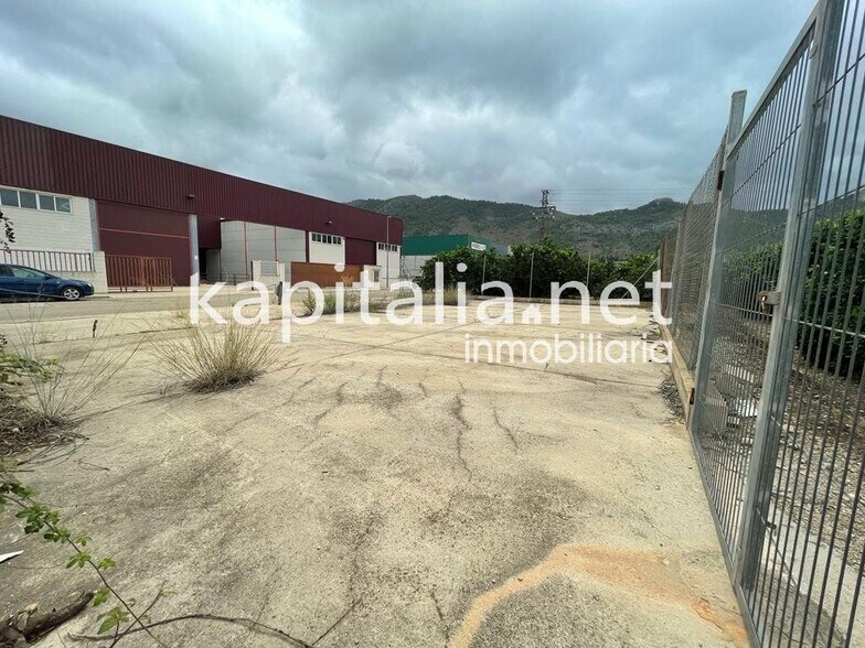 Industrial in NOVETLÈ for sale - Building Photo - Image 3 of 8