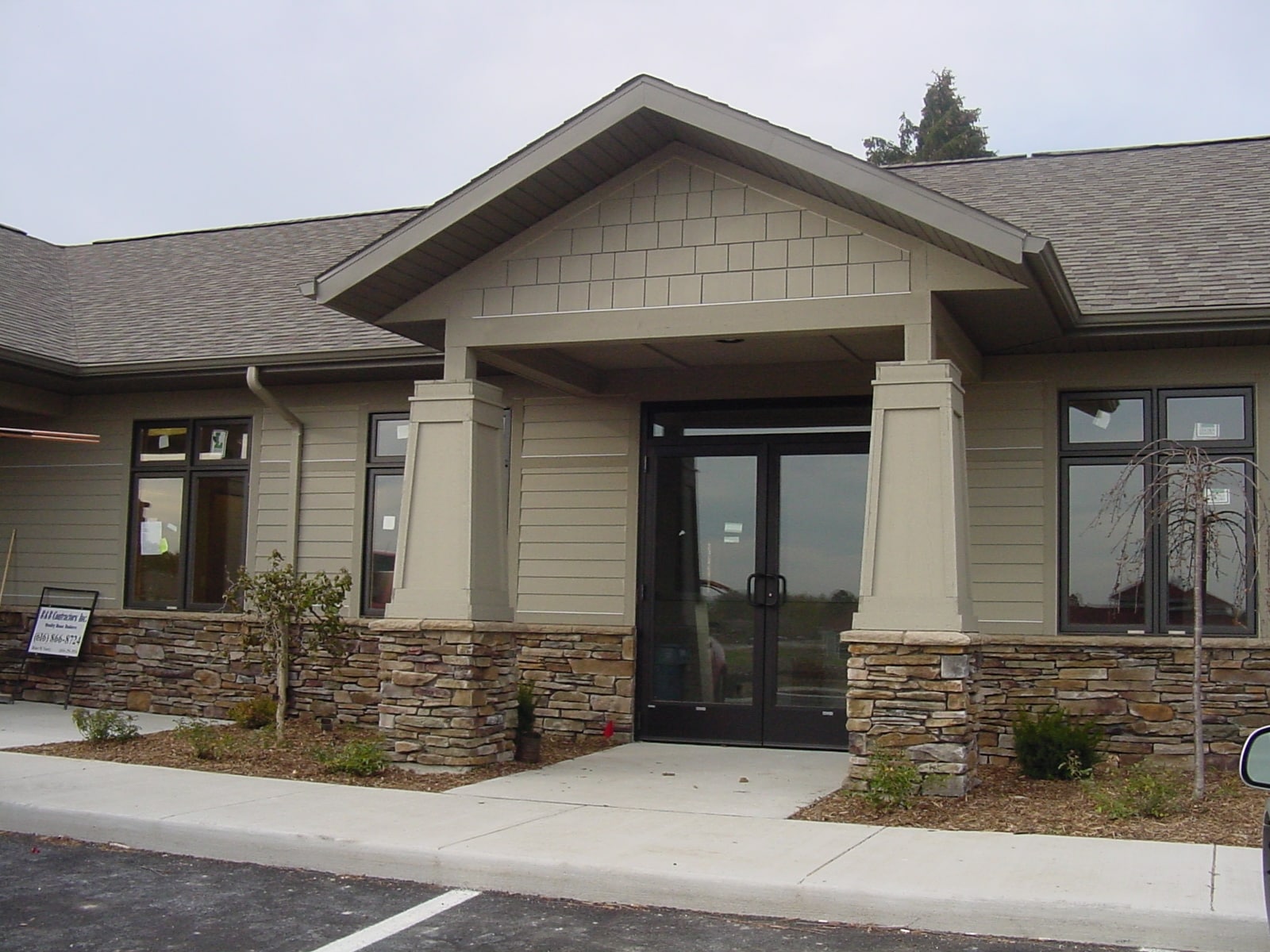 6350 Jupiter NE, Belmont, MI for lease Primary Photo- Image 1 of 7