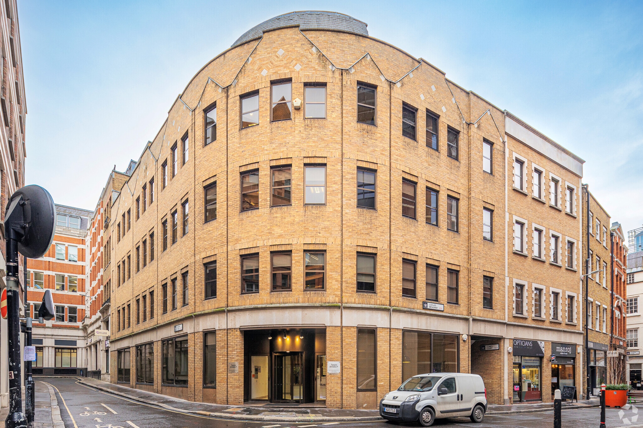 7 Pilgrim St, London for sale Primary Photo- Image 1 of 1