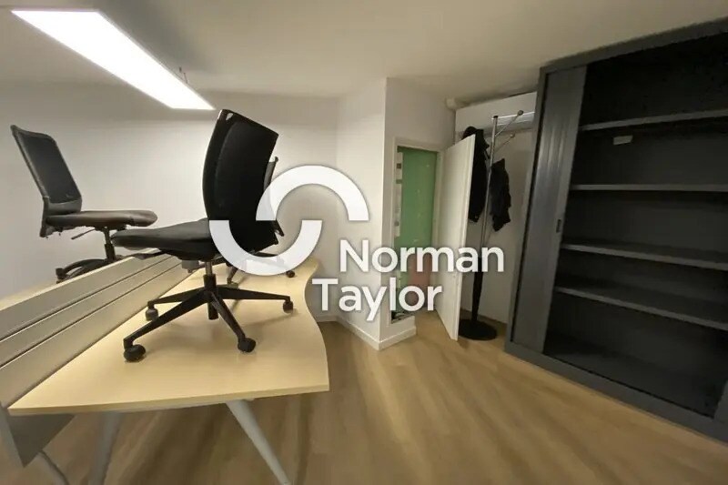 Office in Montpellier for lease - Interior Photo - Image 3 of 12
