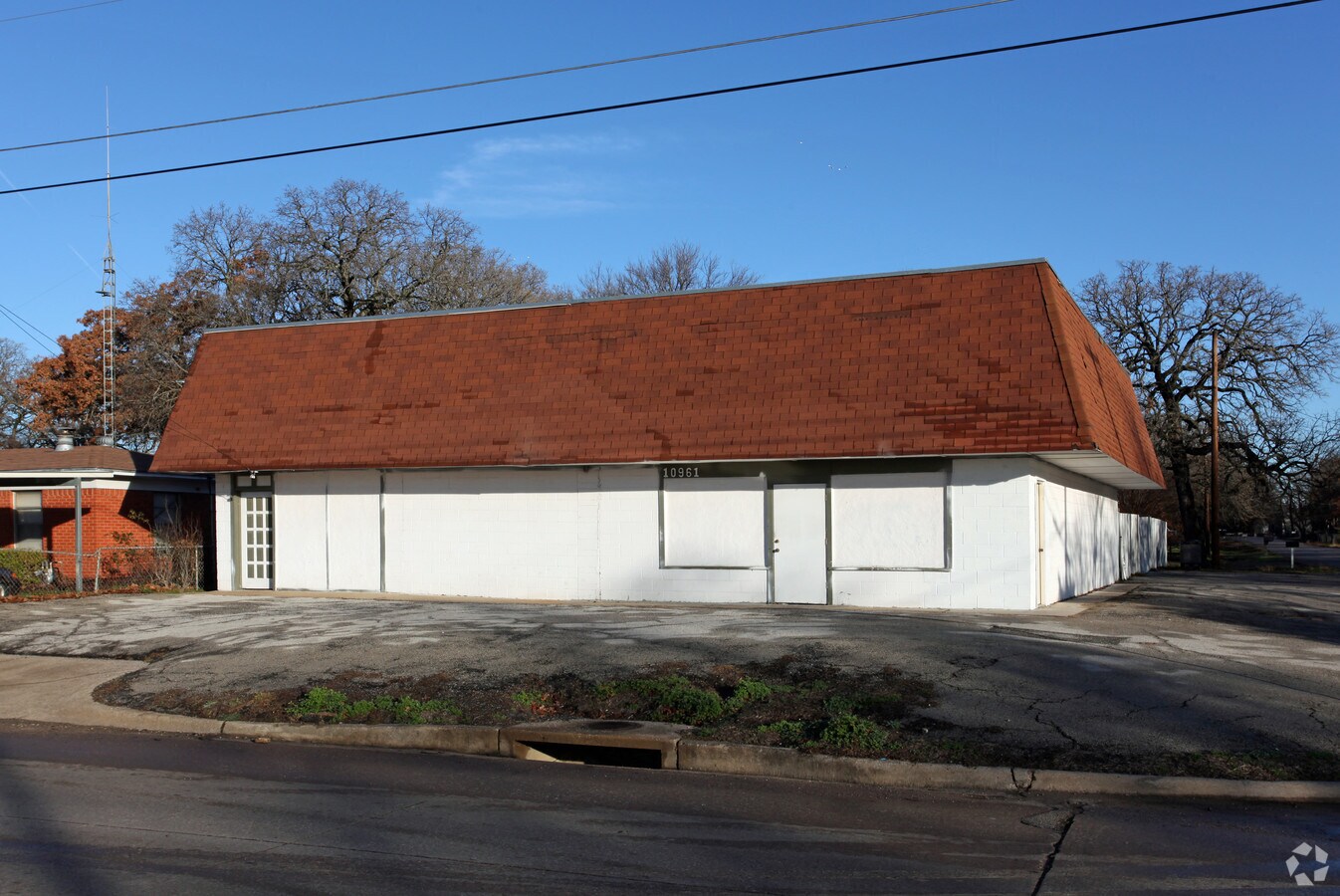 10961 Elam Rd, Balch Springs, TX 75180