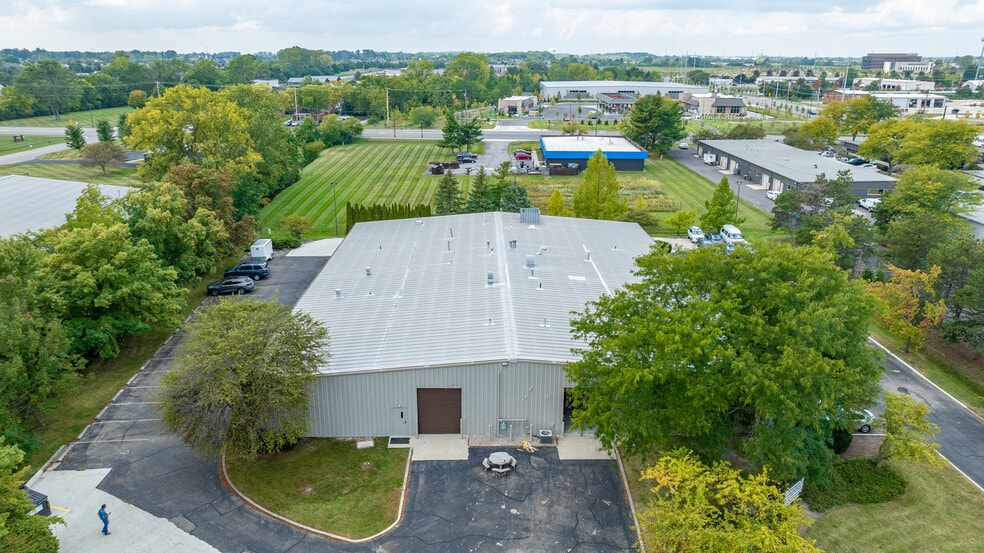 6145 Scherers Pl, Dublin, OH for lease - Building Photo - Image 2 of 8