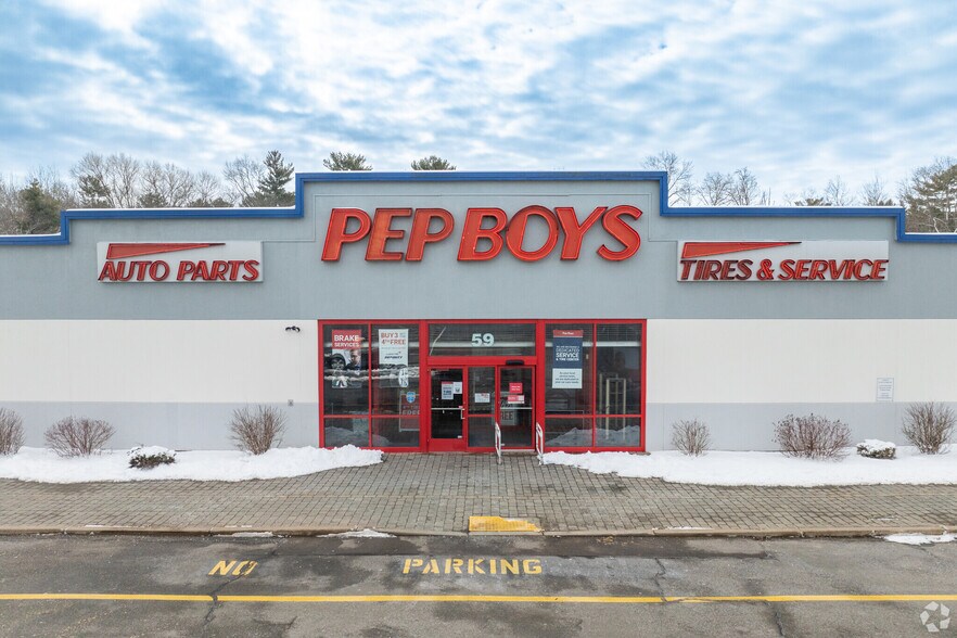 63 New State Hwy, Raynham, MA for sale - Building Photo - Image 1 of 1