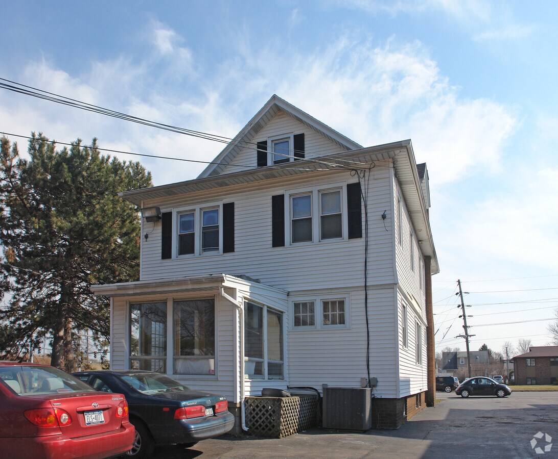 468 Empire Blvd, Rochester, NY 14609