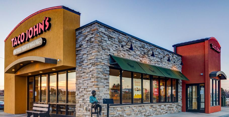 2122 Lincoln St, Concordia, KS for sale - Primary Photo - Image 1 of 1