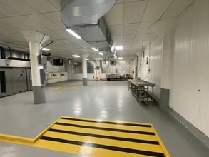 3931 S Leavitt St, Chicago, IL for sale Interior Photo- Image 2 of 11