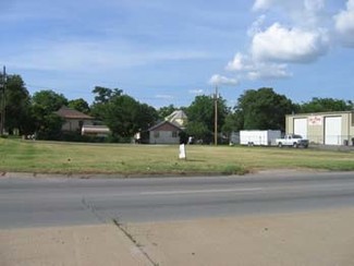 More details for 215 SW Lee Blvd, Lawton, OK - Land for Sale