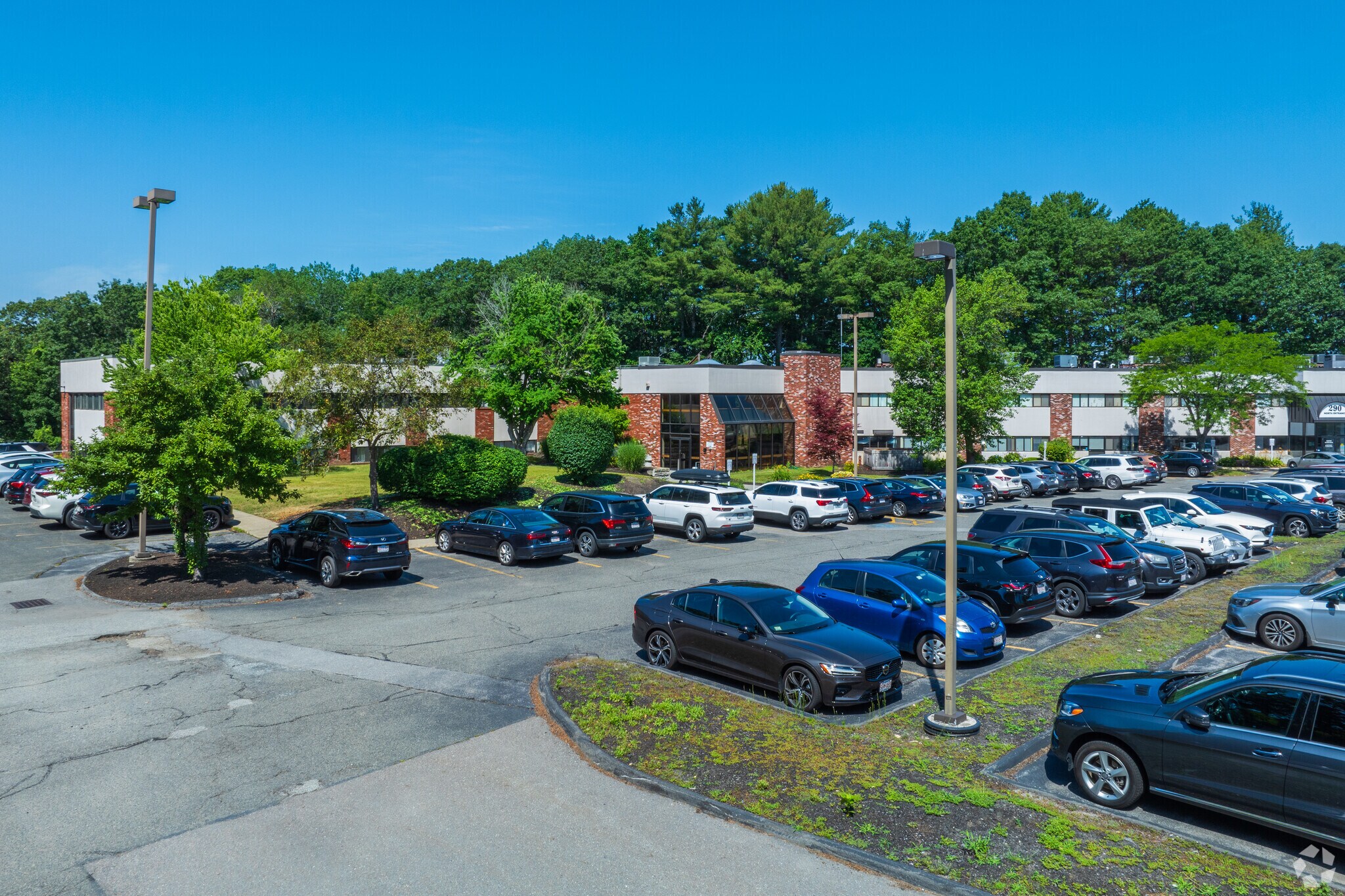 Office in Concord, MA for sale Primary Photo- Image 1 of 1