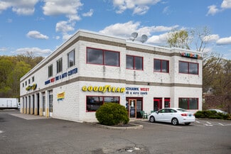 More details for 31 Mill Plain Rd, Danbury, CT - Retail for Sale