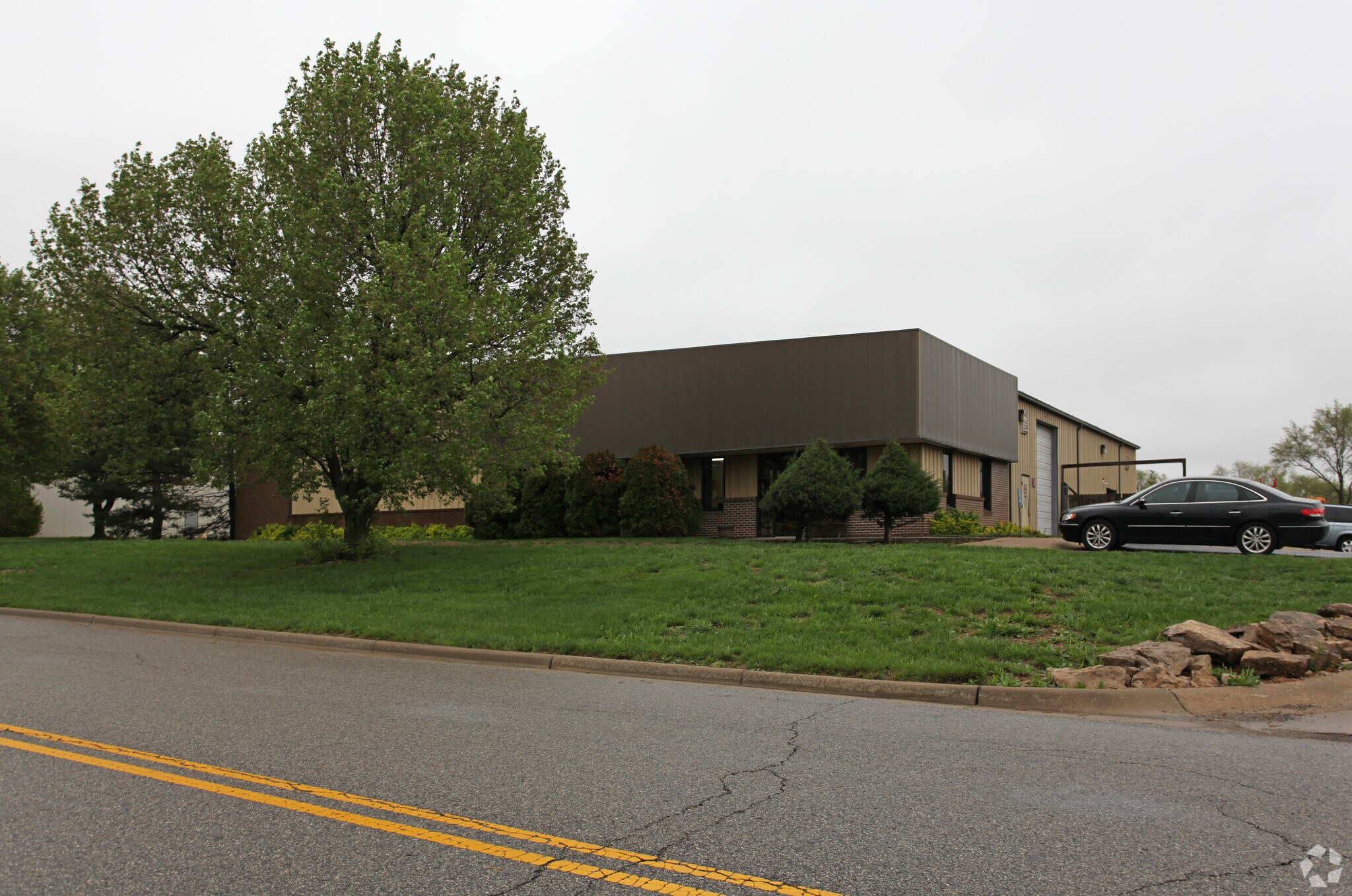 15941 W 108th St, Lenexa, KS for sale Primary Photo- Image 1 of 1