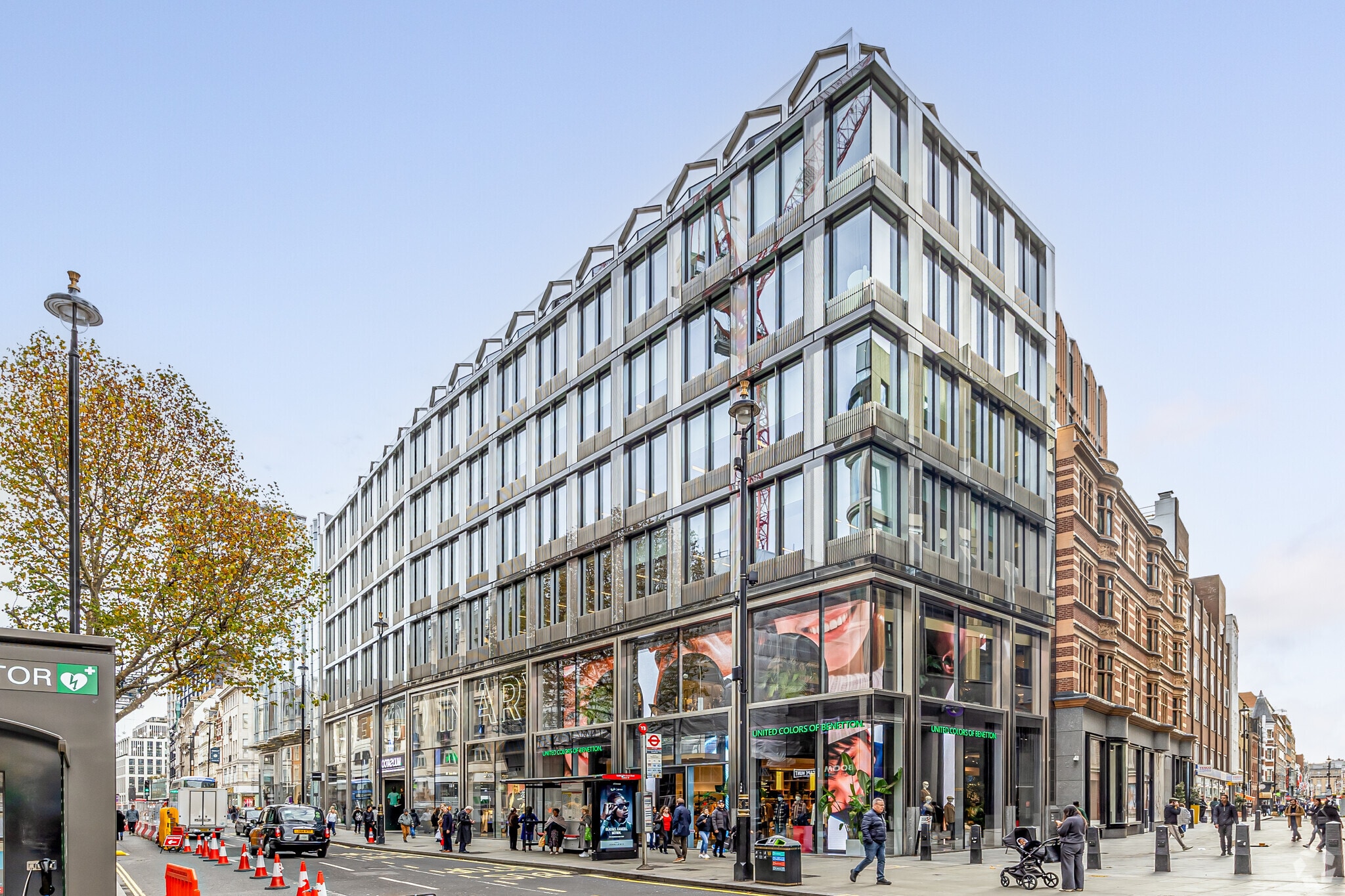 73-89 Oxford St, London for sale Primary Photo- Image 1 of 1