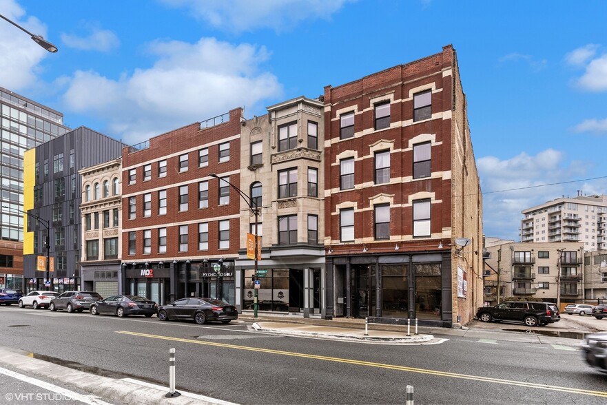 705 N Milwaukee Ave, Chicago, IL for sale - Building Photo - Image 1 of 19