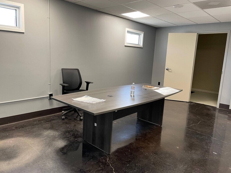 1161 E Main St, Chattanooga, TN for sale - Building Photo - Image 3 of 26