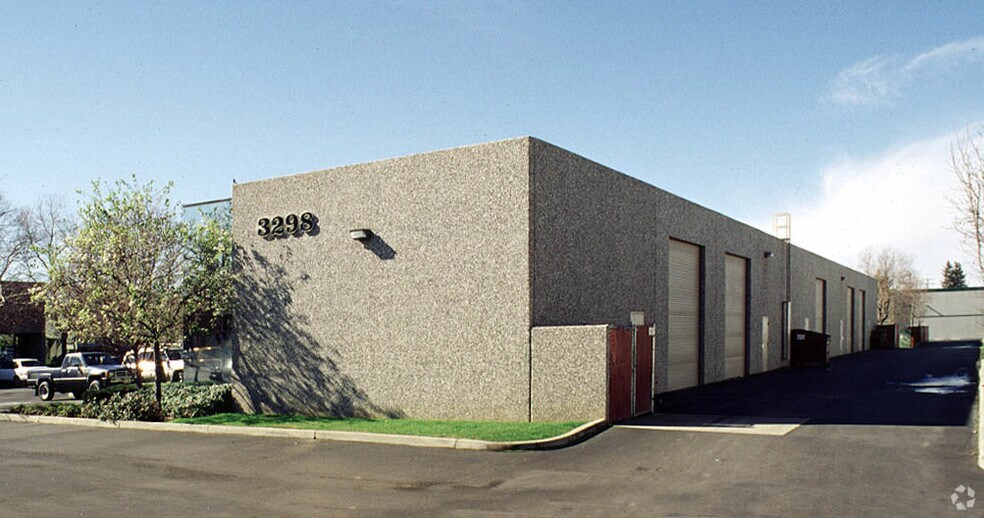 3298 Monier Cir, Rancho Cordova, CA for sale - Building Photo - Image 2 of 9
