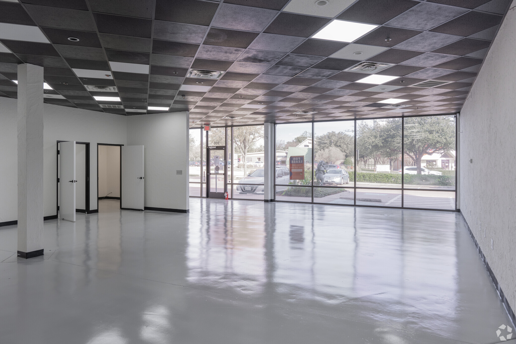 600 E Byron Nelson Blvd, Roanoke, TX for lease Interior Photo- Image 1 of 11